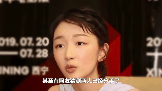 AG平台-球队内讧传闻，队员关系疑云引发猜测(球队更衣室内讧)